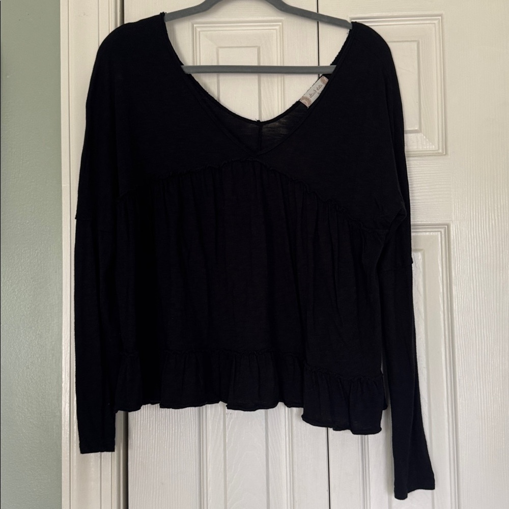 Altar'd State Black V-Neck Top so soft!